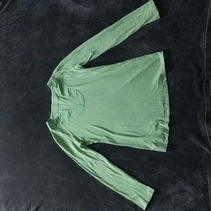 Gap Pistachio Green Rounded U-Neck Long Sleeve Tee